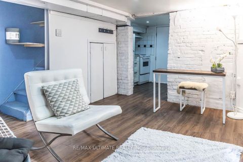 Photo 14 at 13 Gore Street, Bellwoods, Toronto