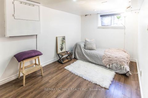 Photo 15 at 13 Gore Street, Bellwoods, Toronto