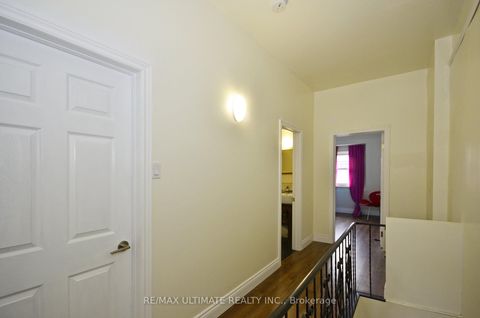 Photo 18 at 13 Gore Street, Bellwoods, Toronto