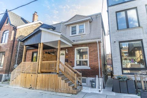Photo 22 at 13 Gore Street, Bellwoods, Toronto