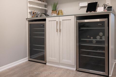 Photo 18 at 609 - 231 Fort York Boulevard, Niagara, Toronto Photo 18 at 609 - 231 Fort York Boulevard, Niagara, Toronto