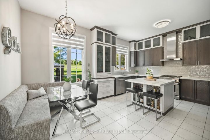 Photo 8 at 68 Inverness Way, Rural Bradford West Gwillimbury, Bradford West Gwillimbury