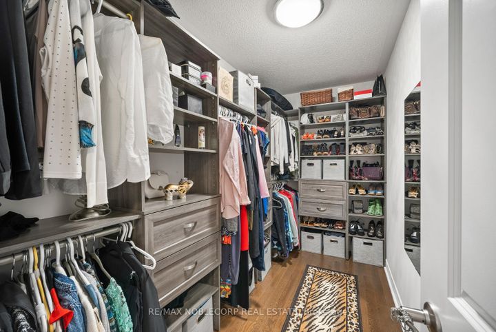 Photo 23 at 68 Inverness Way, Rural Bradford West Gwillimbury, Bradford West Gwillimbury