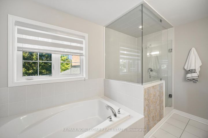 Photo 26 at 68 Inverness Way, Rural Bradford West Gwillimbury, Bradford West Gwillimbury Photo 26 at 68 Inverness Way, Rural Bradford West Gwillimbury, Bradford West Gwillimbury