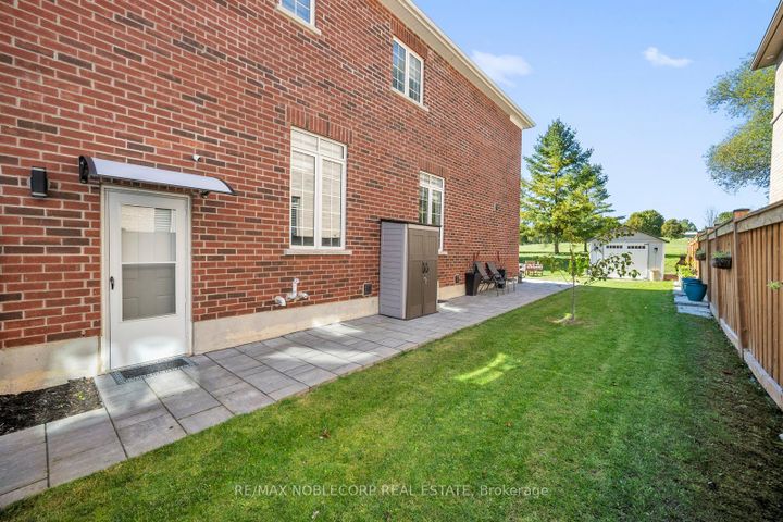 Photo 41 at 68 Inverness Way, Rural Bradford West Gwillimbury, Bradford West Gwillimbury