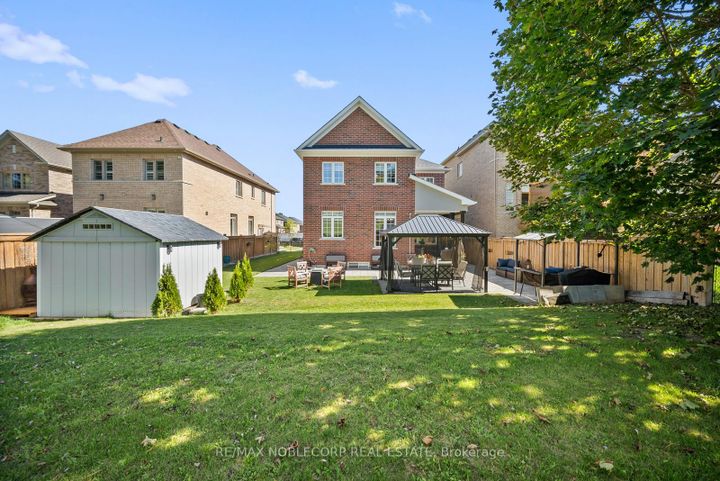 Photo 48 at 68 Inverness Way, Rural Bradford West Gwillimbury, Bradford West Gwillimbury