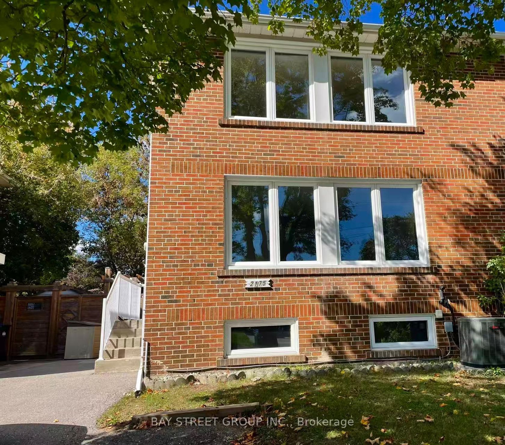 2175 Wiseman Court, Clarkson, Mississauga 