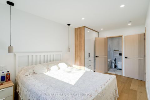 Photo 14 at 61 Marlin Court, London, Newmarket