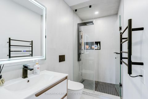 Photo 22 at 61 Marlin Court, London, Newmarket Photo 22 at 61 Marlin Court, London, Newmarket