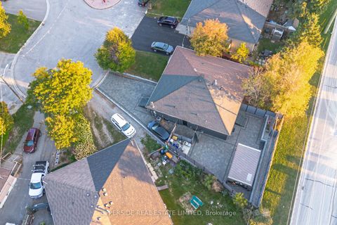 Photo 39 at 61 Marlin Court, London, Newmarket Photo 39 at 61 Marlin Court, London, Newmarket