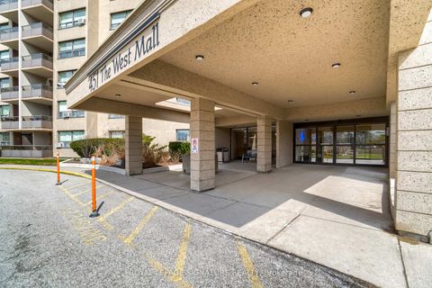 Photo 4 at 1212 - 451 The West Mall Drive, Etobicoke West Mall, Toronto