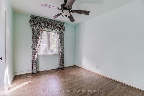 Photo 14 at 156 Florence Avenue, Westgate, Toronto