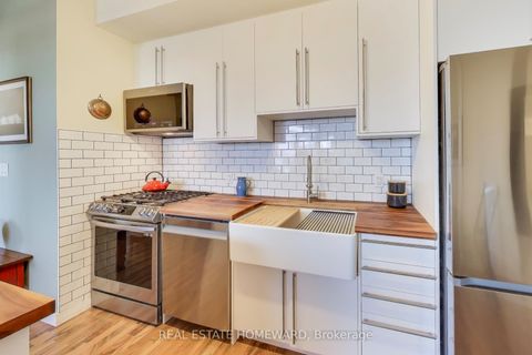 Photo 3 at 1201 - 1 Shaw Street, Niagara, Toronto