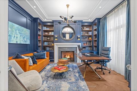 Photo 4 at 29 Twyford Road, Rosethorn, Toronto