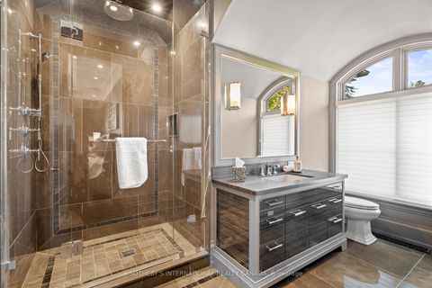 Photo 32 at 29 Twyford Road, Rosethorn, Toronto