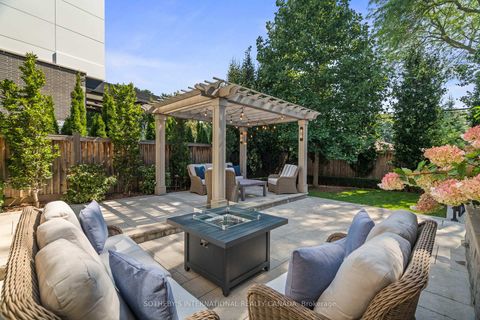 Photo 46 at 29 Twyford Road, Rosethorn, Toronto