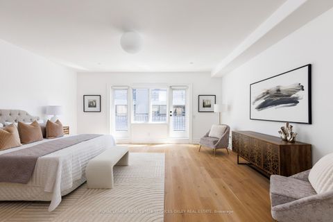 Photo 17 at 33 Webster Avenue, Annex, Toronto