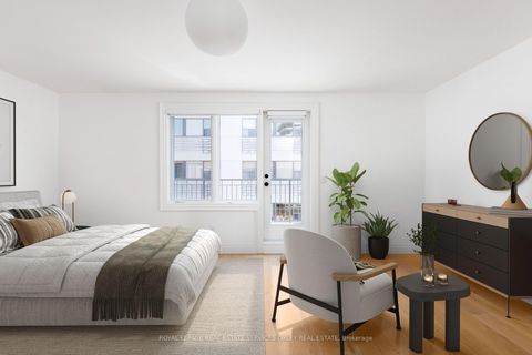 Photo 30 at 33 Webster Avenue, Annex, Toronto