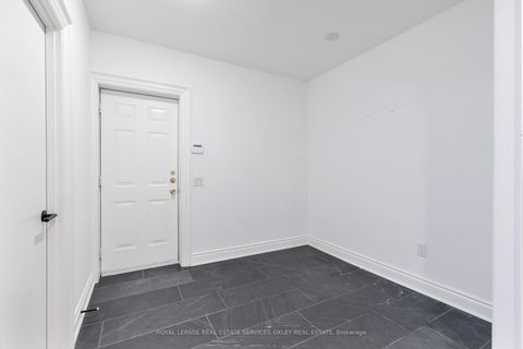 Photo 34 at 33 Webster Avenue, Annex, Toronto