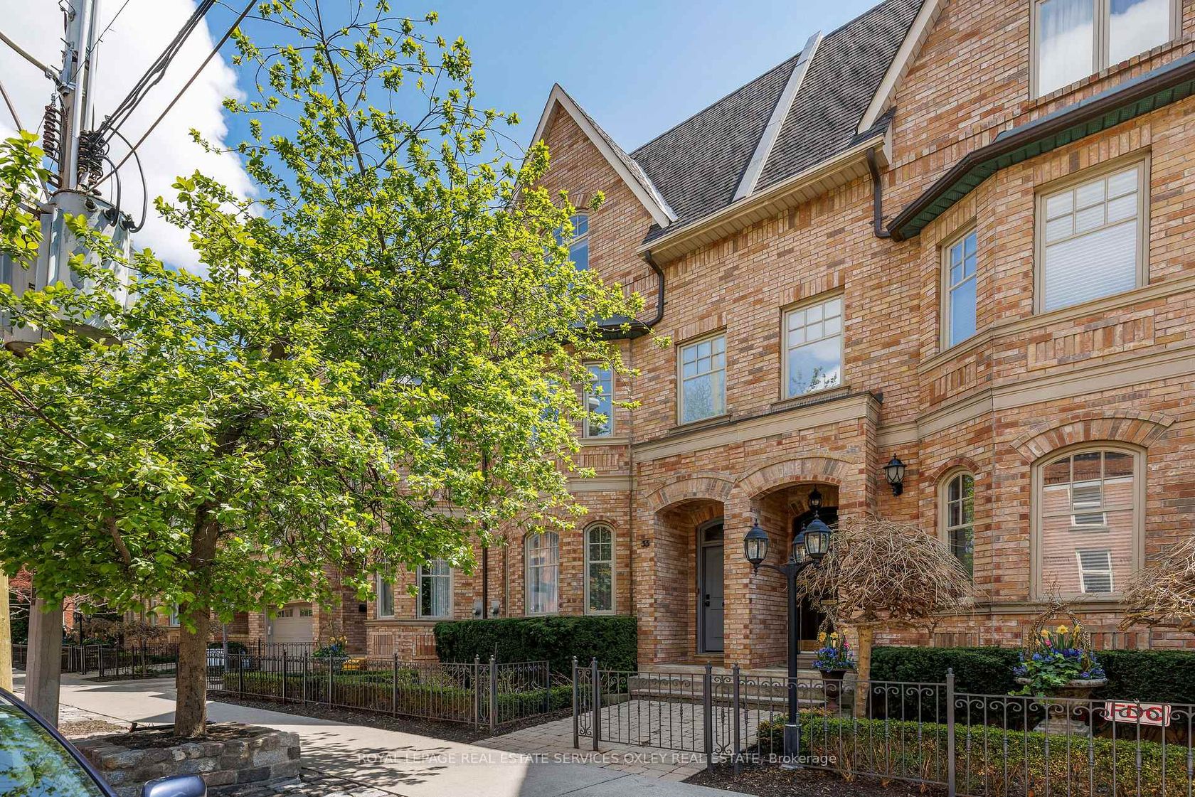 33 Webster Avenue, Annex, Toronto by Alessia Polo 33 Webster Avenue, Annex, Toronto