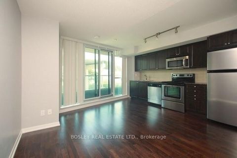 Photo 2 at 468 - 209 Fort York Boulevard, Niagara, Toronto