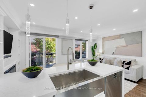 Photo 12 at 67 - 655C Warden Avenue, Birchmount, Toronto