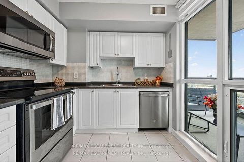 Photo 17 at 2905 - 225 Sherway Gardens Road, City Centre West, Toronto
