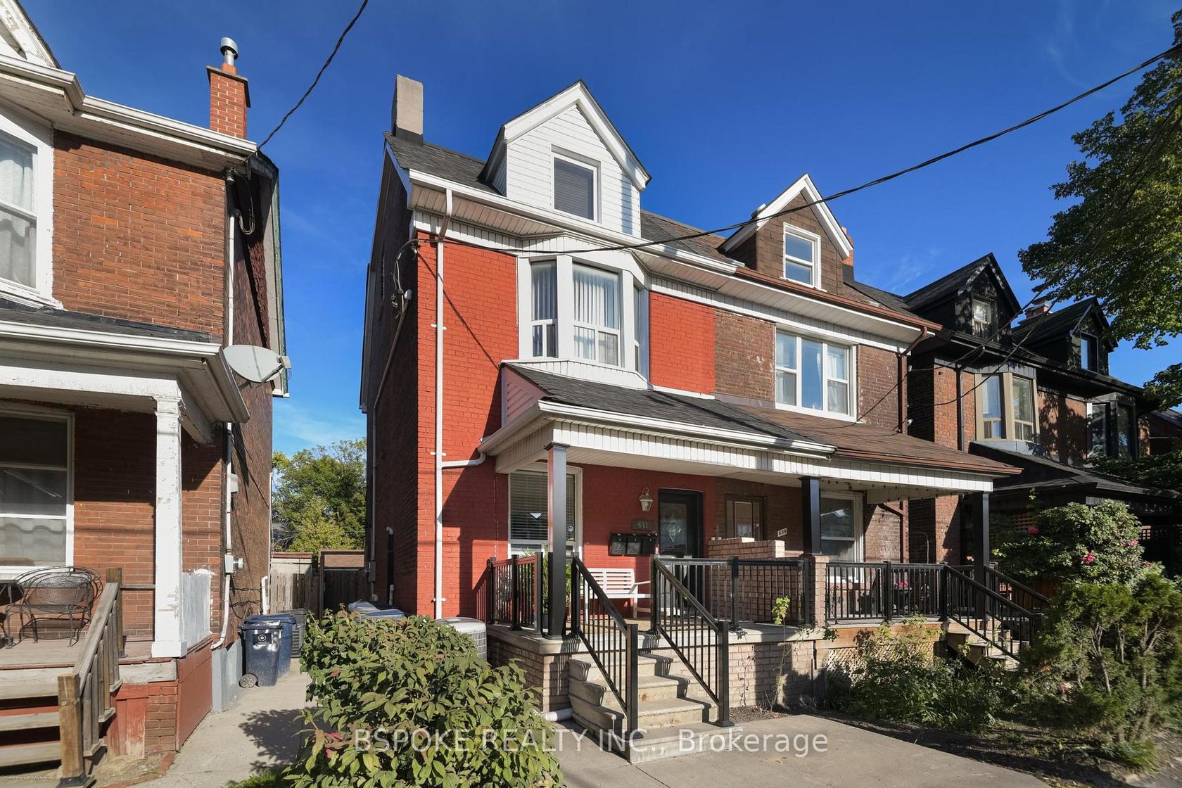 641 Ossington Avenue, Little Italy, Toronto by Alessia Polo 641 Ossington Avenue, Little Italy, Toronto