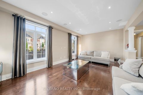 Photo 9 at 30 Fairmont Ridge, Nobleton, King Photo 9 at 30 Fairmont Ridge, Nobleton, King