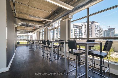Photo 35 at 910 - 60 Bathurst Street, Niagara, Toronto