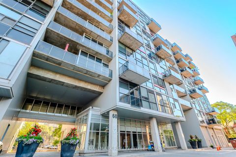 Photo 41 at 910 - 60 Bathurst Street, Niagara, Toronto