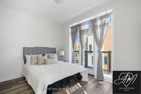 Photo 10 at 1 - 9 Phelps Lane, Oak Ridges, Richmond Hill