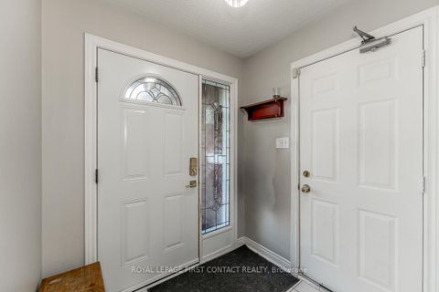 Photo 3 at 1 Lang Drive, Northwest, Barrie