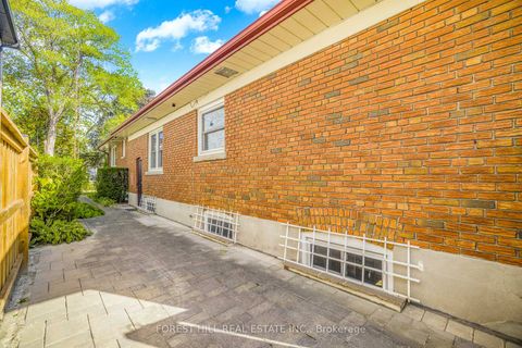 Photo 17 at 18 Irvington Crescent, Willowdale East, Toronto