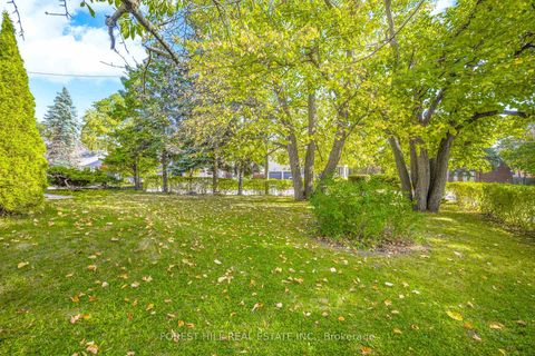 Photo 18 at 18 Irvington Crescent, Willowdale East, Toronto