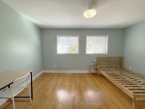 Photo 19 at 107 - 18 Clark Avenue W, Yorkhill, Vaughan