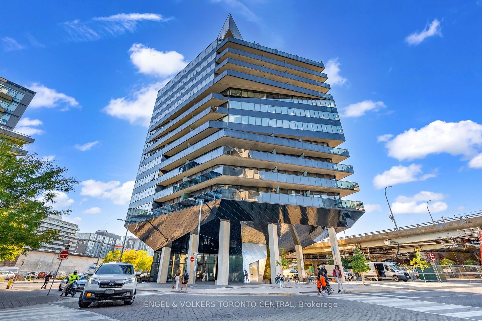 310 - 21 Lawren Harris Square, Moss Park, Toronto 