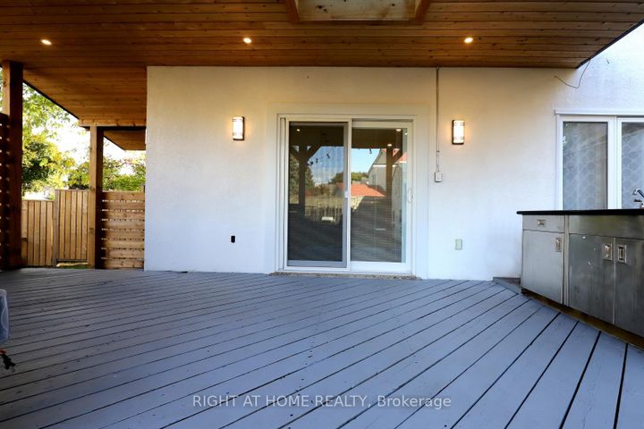 Photo 34 at 2968 Nipiwin Drive N, Meadowvale, Mississauga