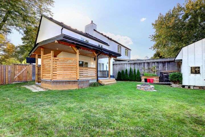 Photo 41 at 2968 Nipiwin Drive N, Meadowvale, Mississauga