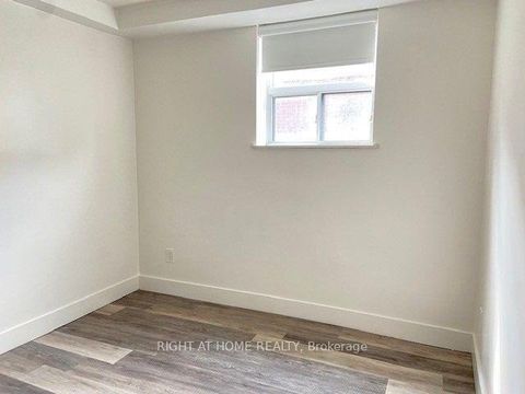 Photo 24 at 121 Fourth Street, New Toronto, Toronto