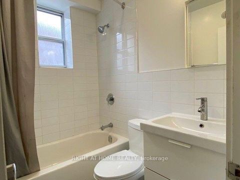Photo 25 at 121 Fourth Street, New Toronto, Toronto