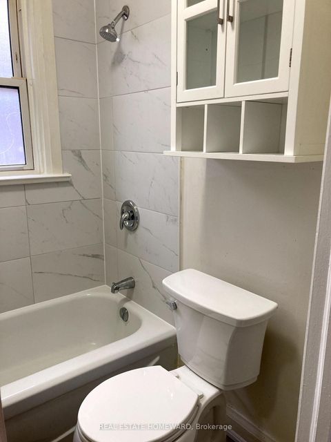 Photo 10 at 322 Cosburn Avenue, East York, Toronto