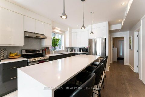 Photo 10 at 167 Quebec Avenue, High Park North, Toronto
