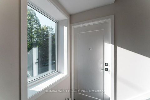 Photo 19 at 167 Quebec Avenue, High Park North, Toronto
