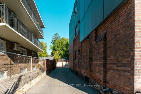 Photo 39 at 167 Quebec Avenue, High Park North, Toronto