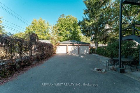 Photo 41 at 167 Quebec Avenue, High Park North, Toronto