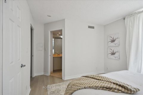 Photo 27 at 405 - 245 Davisville Avenue, Mount Pleasant East, Toronto