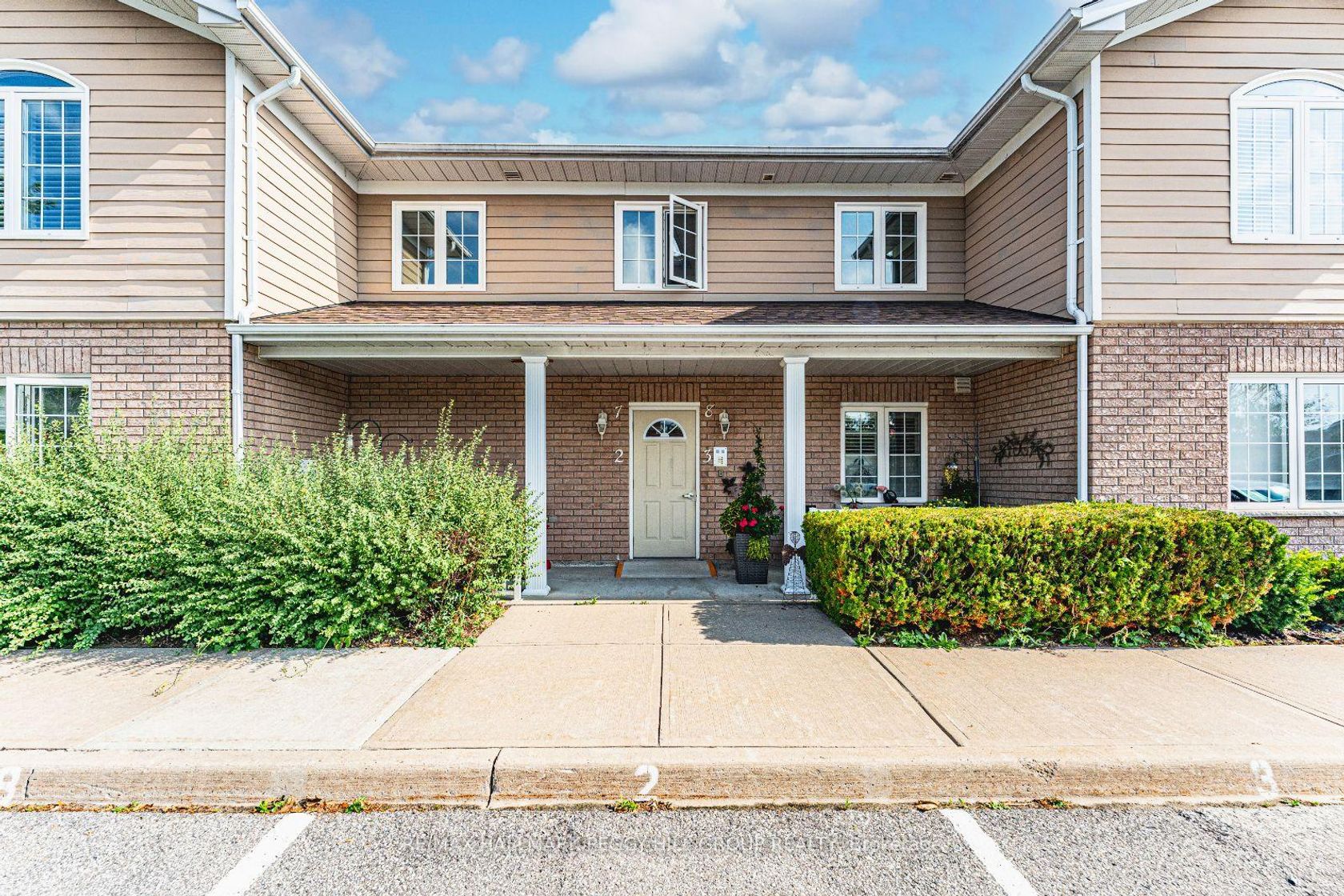 7 - 222 Steel Street, Grove East, Barrie photo number 2