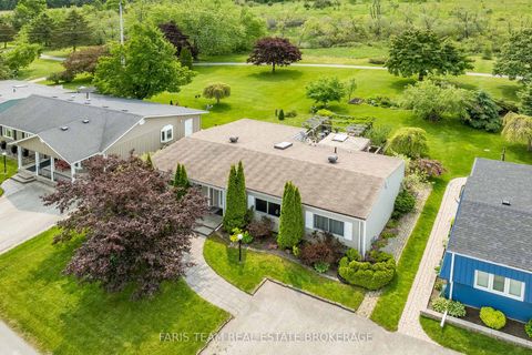 Photo 1 at 81 Corner Brook Trail, Alcona, Innisfil