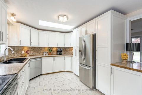 Photo 7 at 81 Corner Brook Trail, Alcona, Innisfil